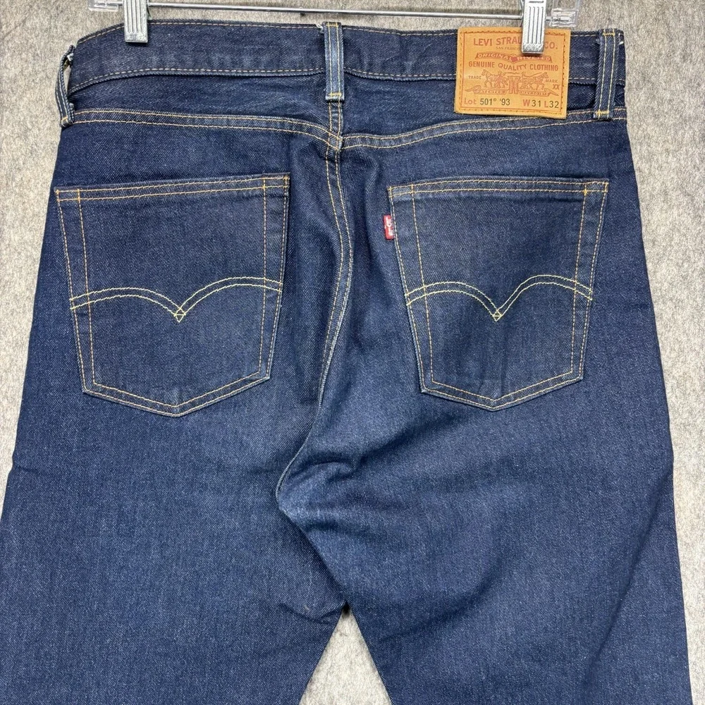 Levi's Premium 501 '93 Jeans Men's 31 x 32 Blue Dark Wash Button Fly Straight